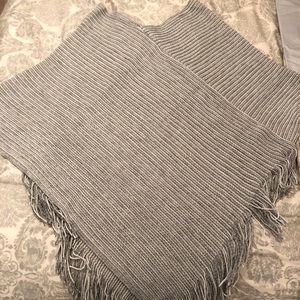 Steve Madden Silver poncho